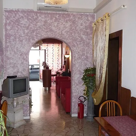 Dream Hotel